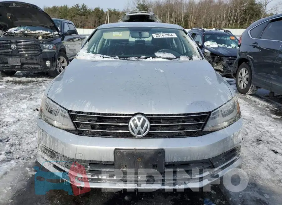3VW2K7AJ2FM227549 Photo# 5