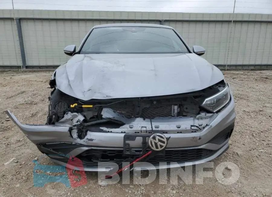 3VW6T7BU3MM002772 Photo# 5