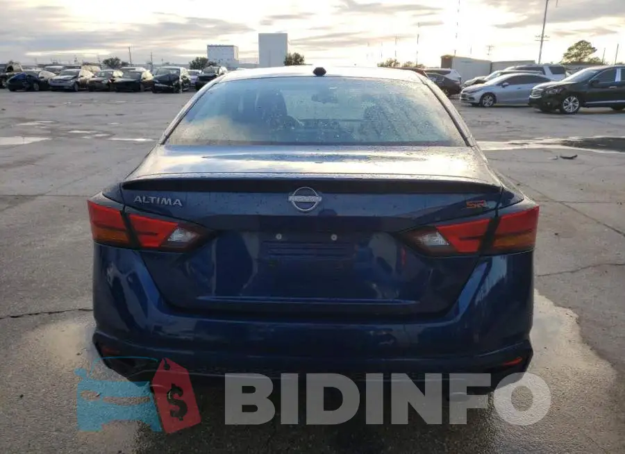 1N4BL4CV1PN357740 Photo# 6
