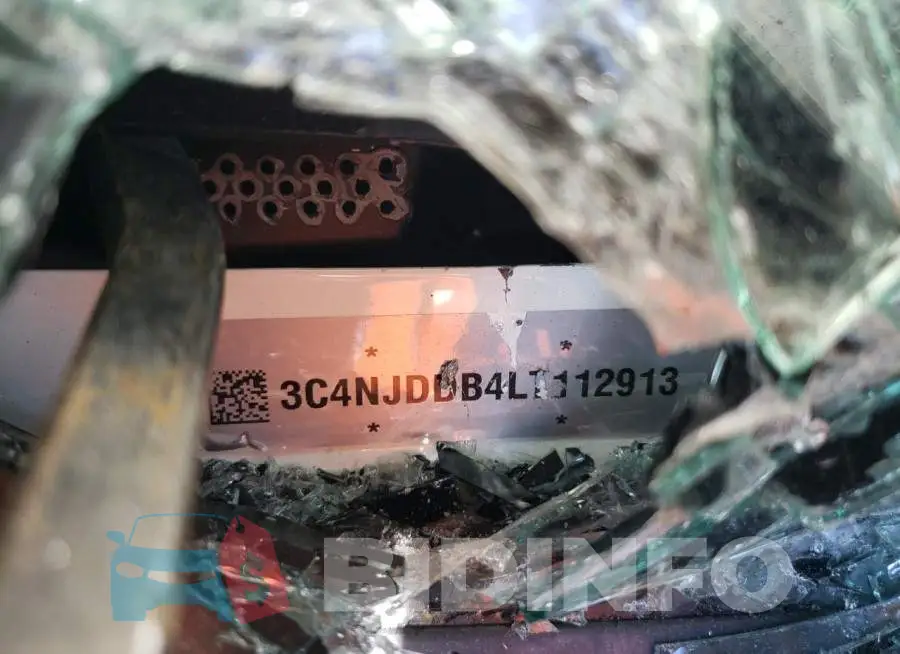 3C4NJDDB4LT112913 Photo# 12