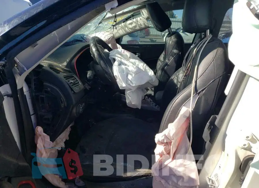 3C4NJDDB4LT112913 Photo# 7