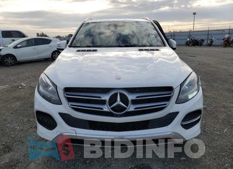 4JGDA5HB1GA755014 Photo# 5