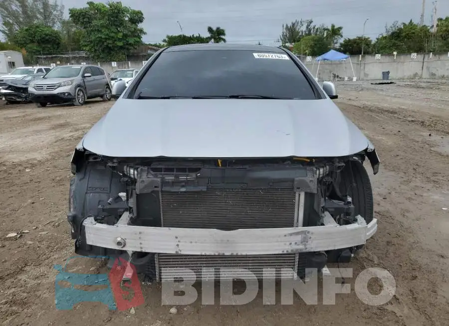 WDDSJ4EB7FN228117 Photo# 5