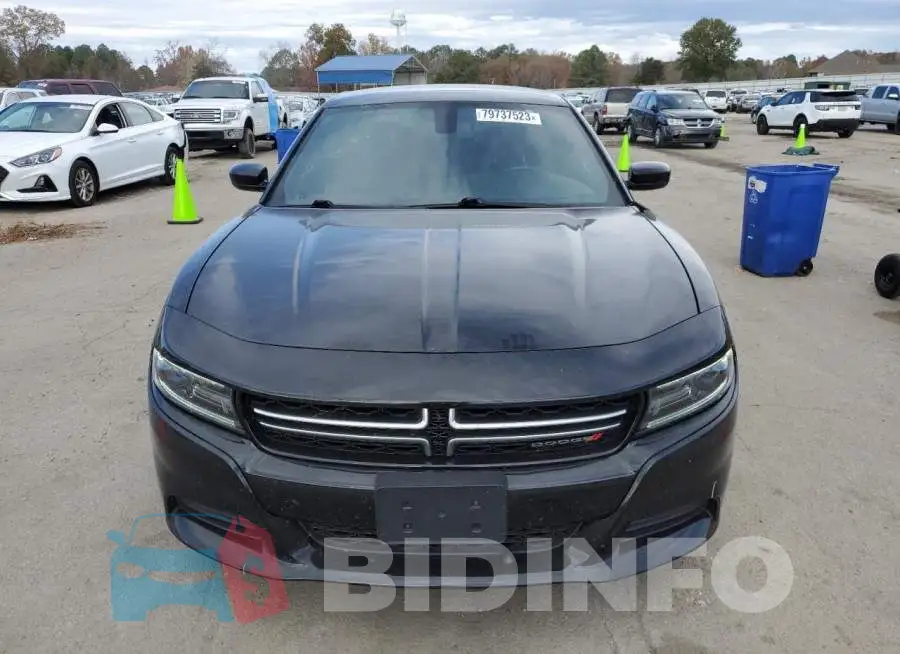 2C3CDXBG3FH840352 Photo# 5