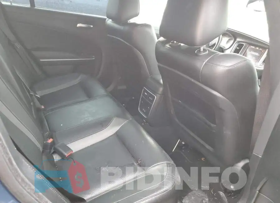 2C3CDXJG4MH682960 Photo# 10