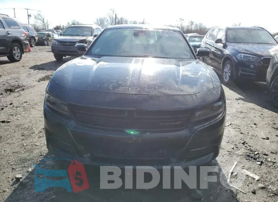 2C3CDXJG8FH748882 Photo# 5