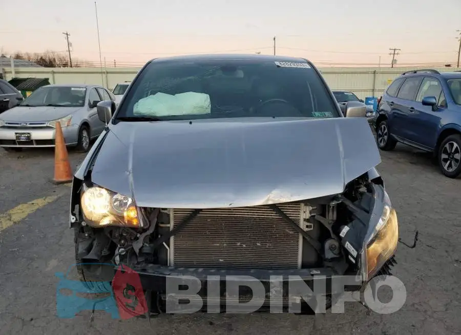 2C4RDGEG4KR573227 Photo# 5