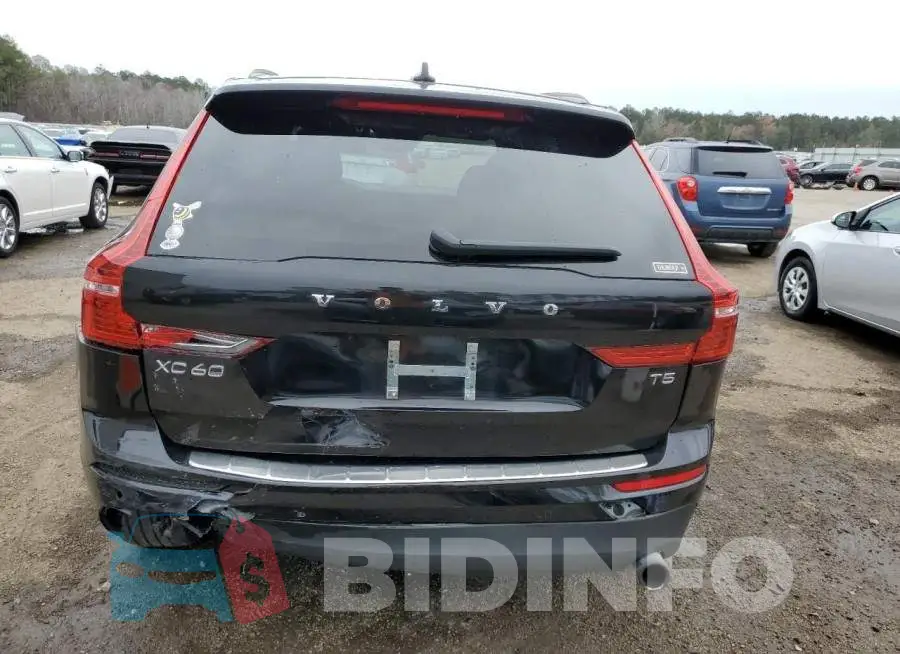 YV4102DK8M1688757 Photo# 6