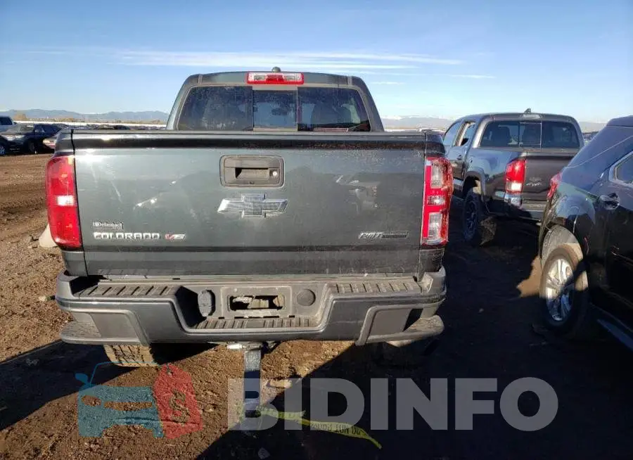 1GCGTDENXJ1120899 Photo# 6