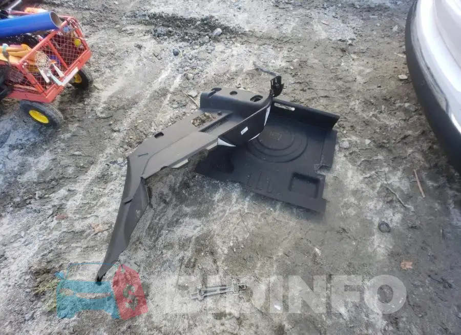 3GNAXUEV9KS565331 Photo# 12
