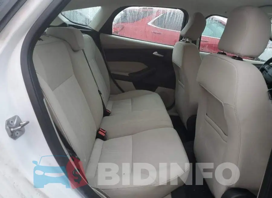 1FADP3K20GL226003 Photo# 10