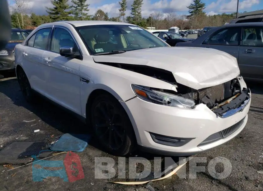 1FAHP2F82FG103126 Photo# 4