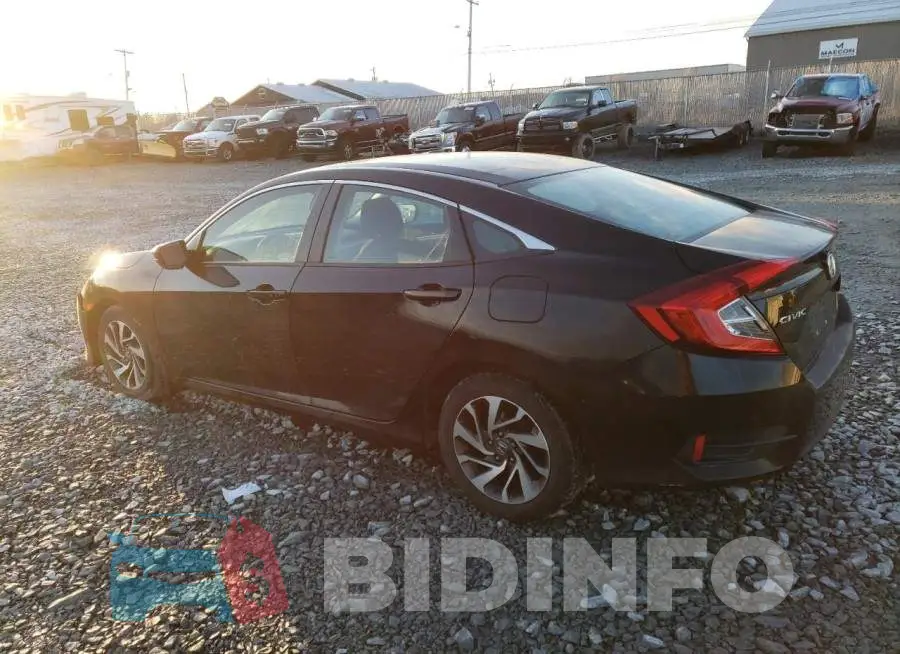 2HGFC2F71GH024686 Photo# 2