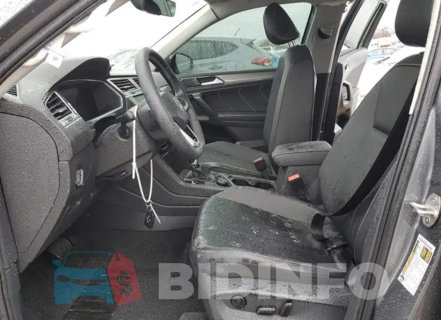 3VV2B7AX7NM120147 Photo# 7