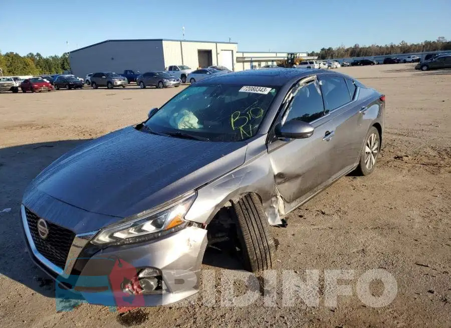 1N4BL4DVXKC138293 Photo# 1
