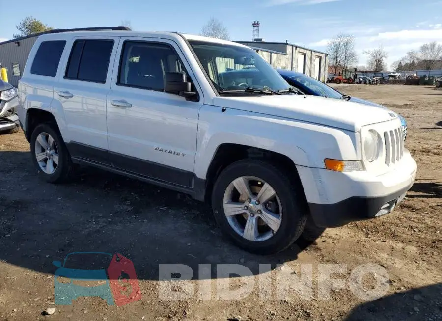 1C4NJRFB6GD691358 Photo# 4