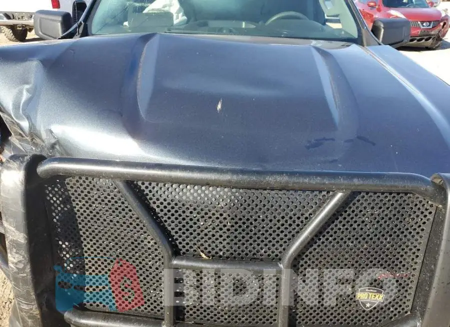 1GCRYCEF1KZ231857 Photo# 11