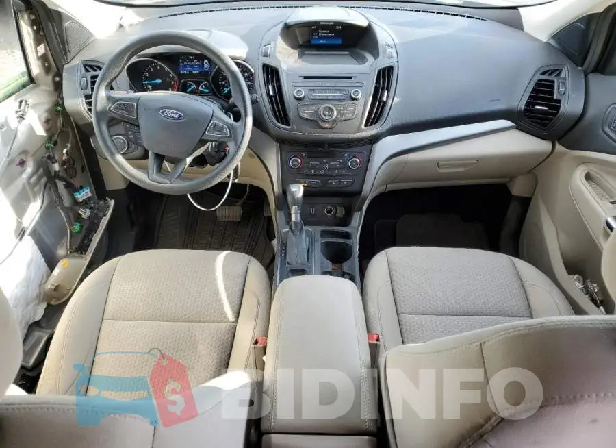 1FMCU9GD6HUD63353 Photo# 8