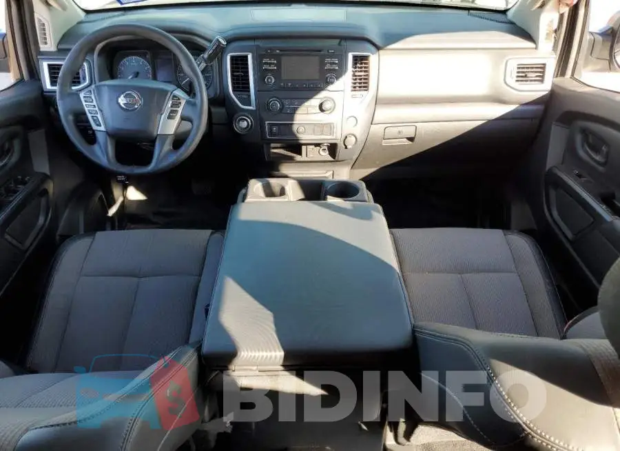 1N6AA1EK6JN501607 Photo# 8