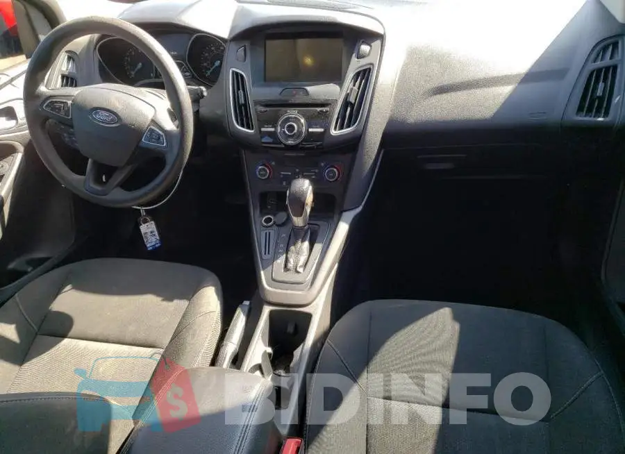 1FADP3M27HL229379 Photo# 8