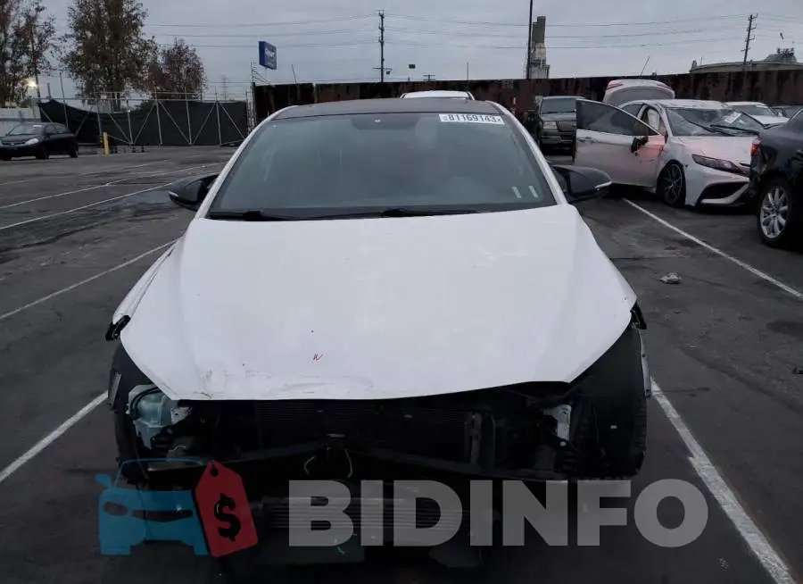 KMHD04LB8JU477867 Photo# 5