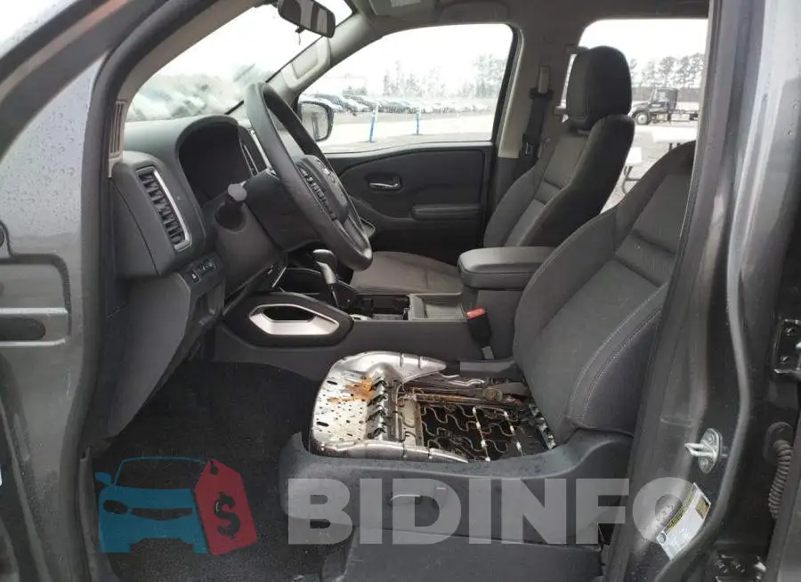 1N6ED1EK8NN626137 Photo# 7