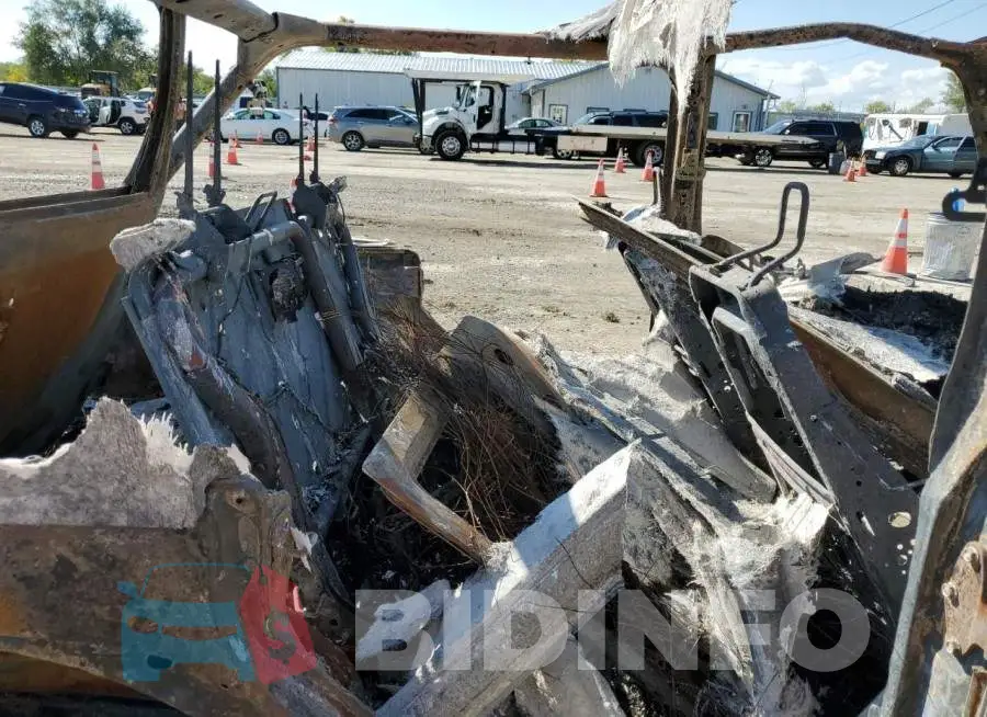 1C4BJWEG1FL577643 Photo# 10