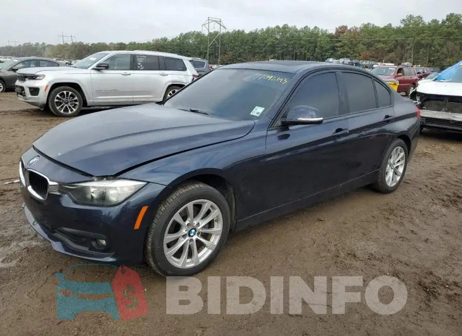 WBA8E1G52GNU10370 Photo# 1