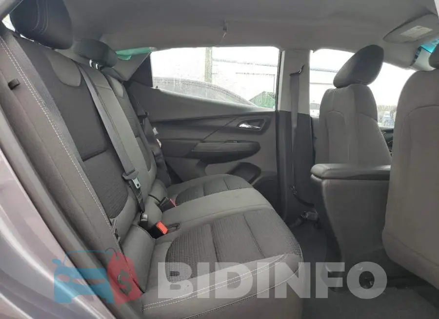 1G1FW6S0XP4142330 Photo# 10