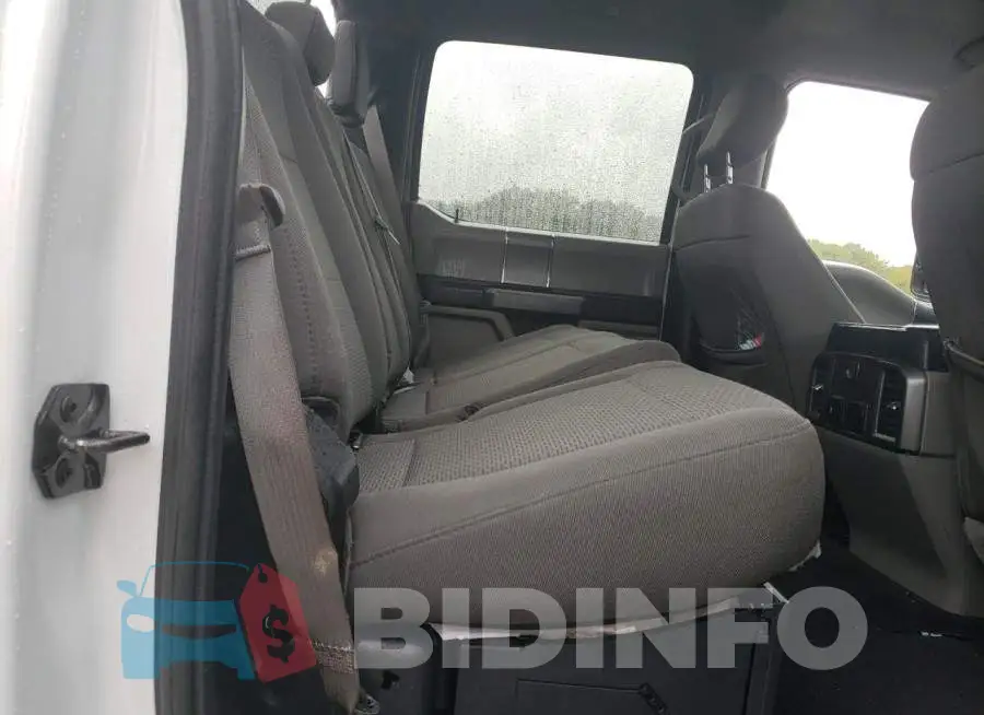 1FT7W2BT0JEB16562 Photo# 10