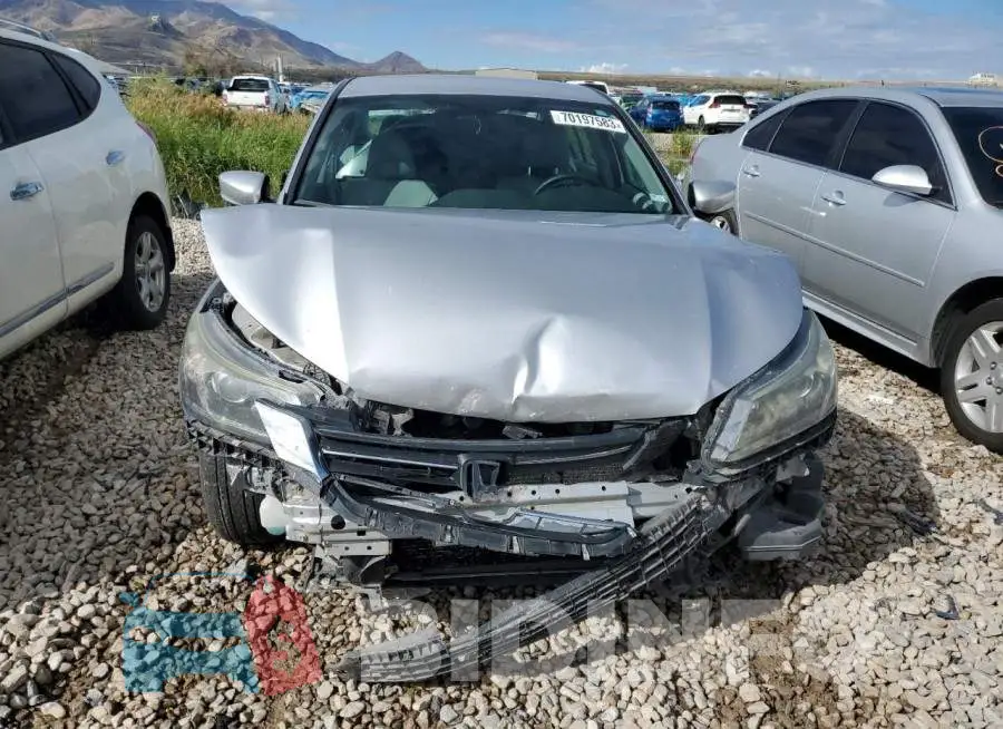 1HGCR2F34FA147832 Photo# 5