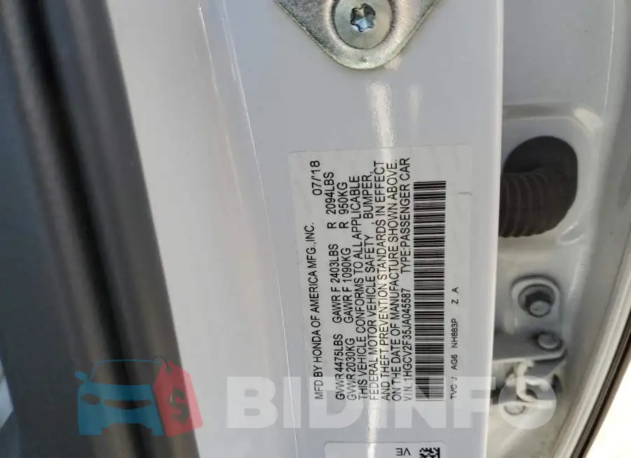 1HGCV2F35JA045587 Photo# 13