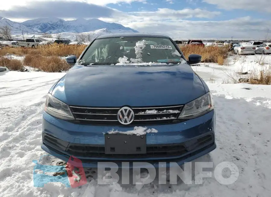 3VW2B7AJ0HM255207 Photo# 5