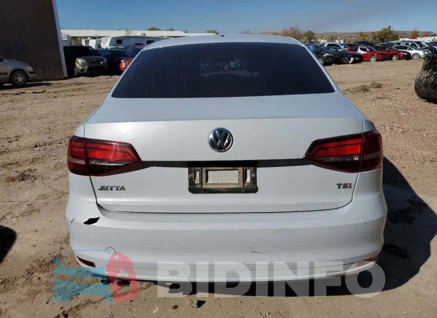 3VW2B7AJ2HM370570 Photo# 6