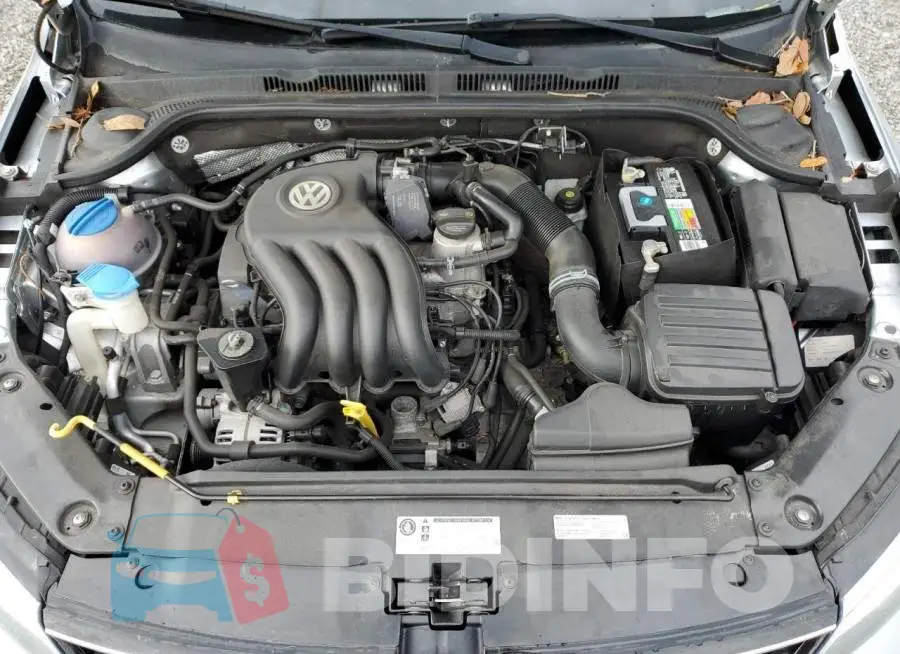3VW2K7AJ2FM294040 Photo# 11