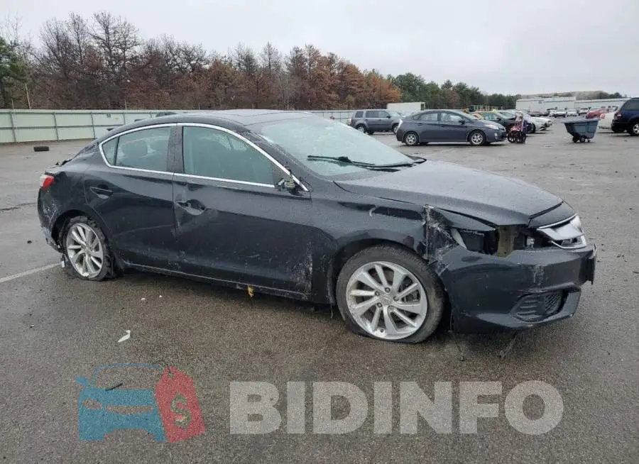 19UDE2F72JA004633 Photo# 4