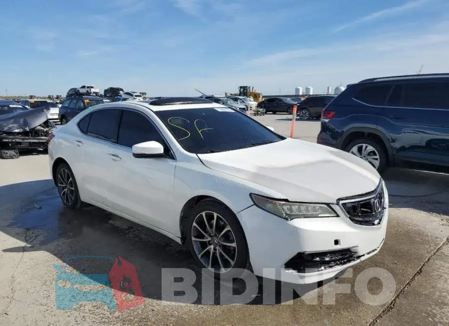 19UUB2F57FA012709 Photo# 4
