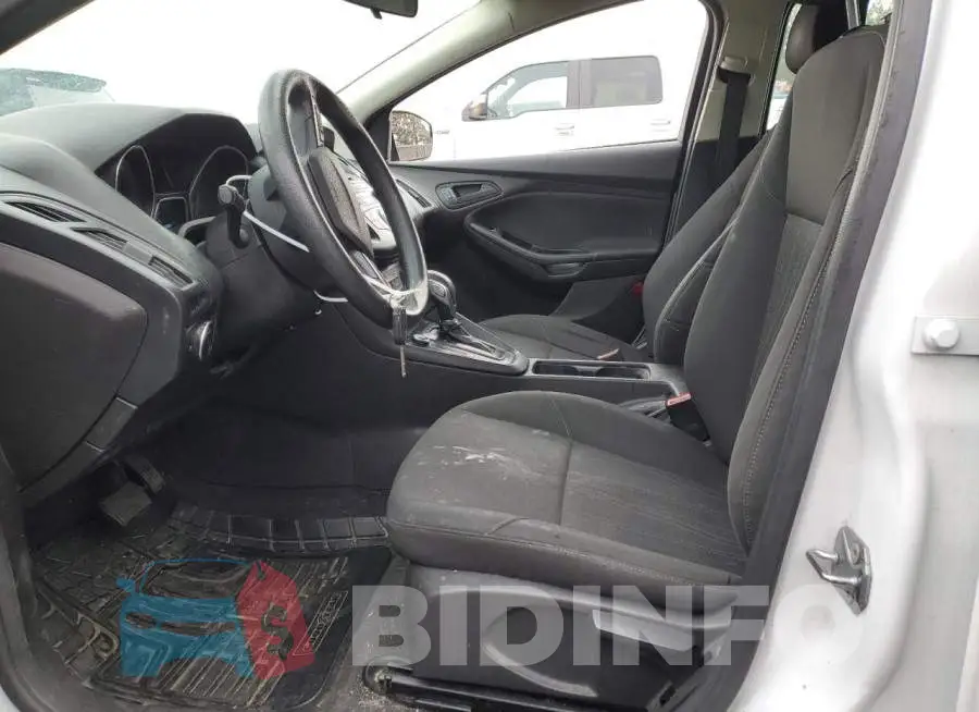 1FADP3E20FL289869 Photo# 7
