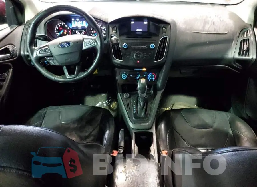 1FADP3F27FL274400 Photo# 8