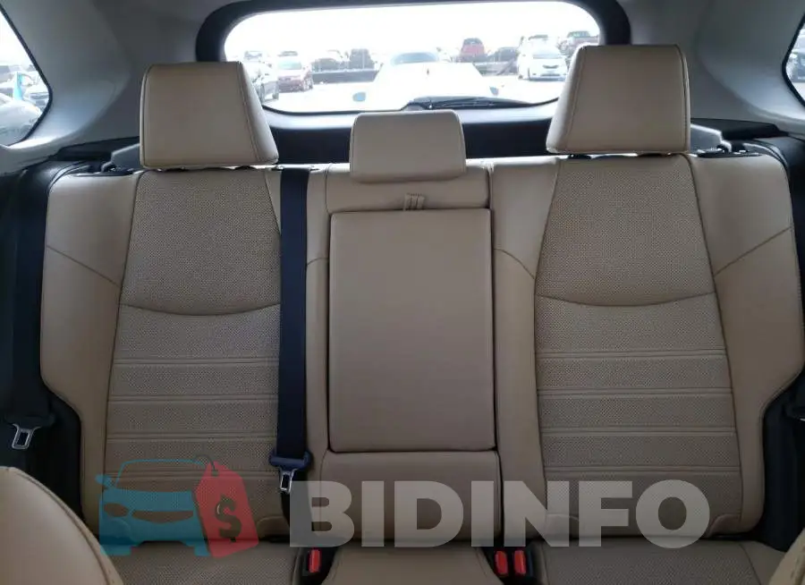 4T3D6RFV1NU065191 Photo# 10
