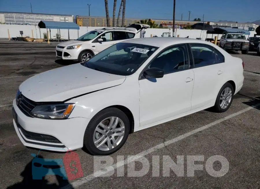 3VW2K7AJ4FM225737 Photo# 1
