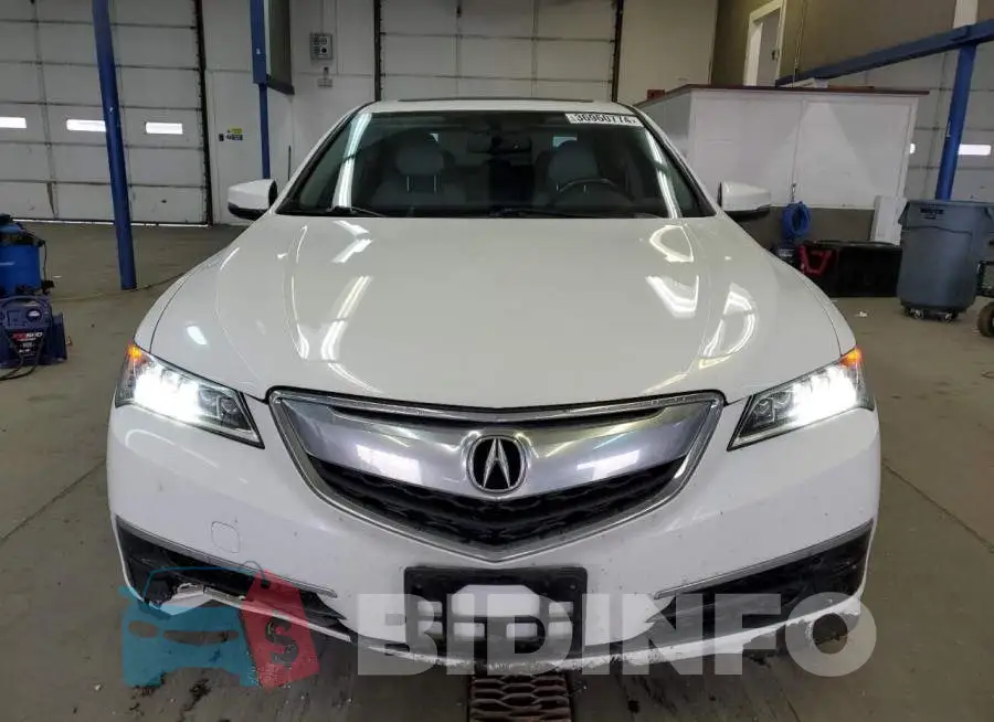 19UUB2F36FA023859 Photo# 5