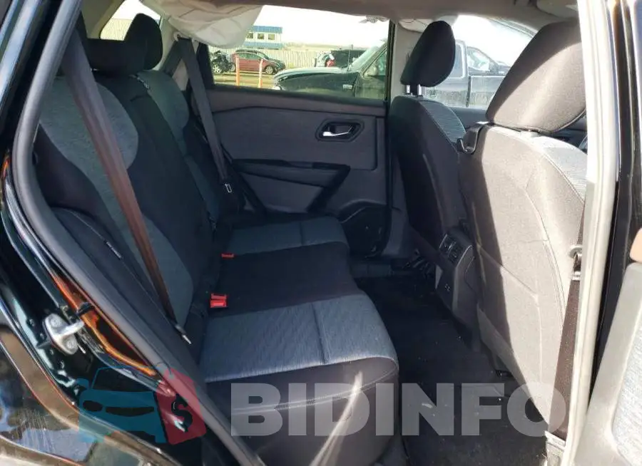 JN8BT3BBXPW473934 Photo# 10