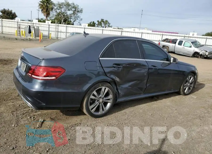 WDDHF5KB8FB137574 Photo# 3