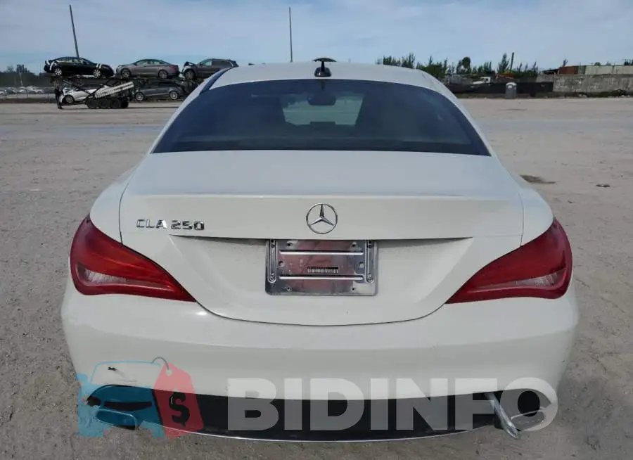 WDDSJ4EB4FN264587 Photo# 6