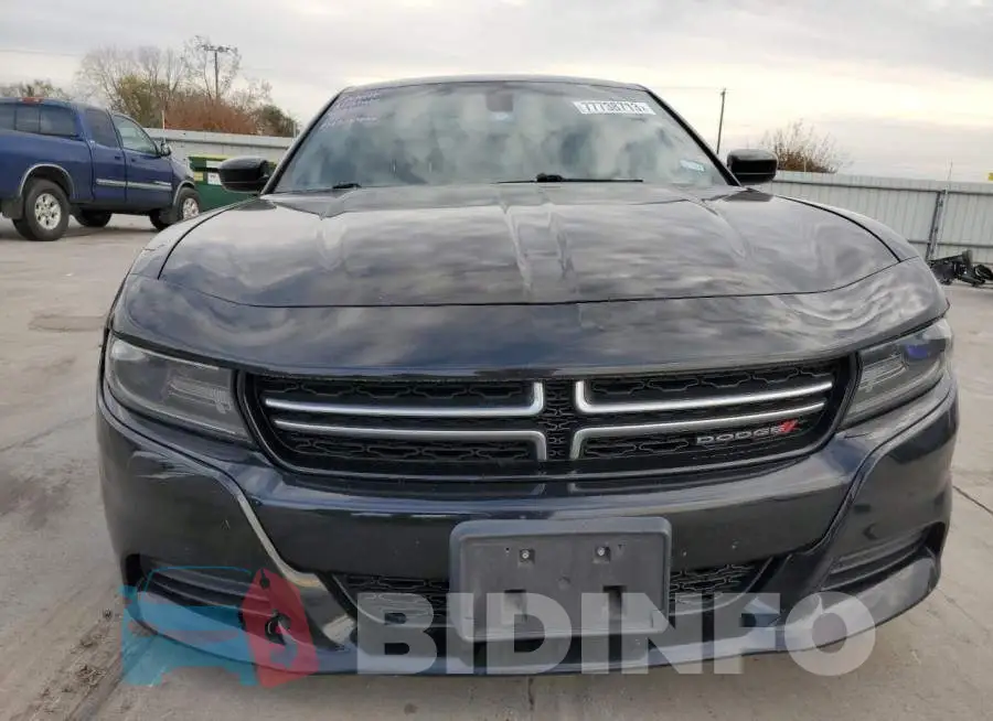 2C3CDXBG1FH726494 Photo# 5