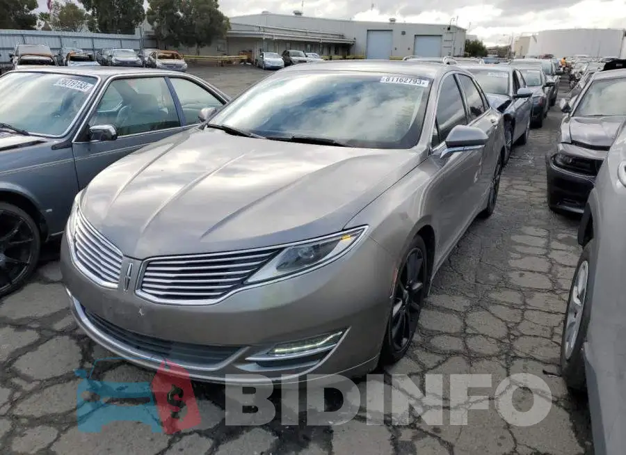 3LN6L2LUXGR629072 Photo# 1