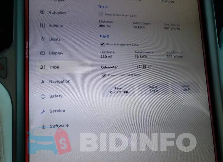5YJXCDE28KF196443 Photo# 9