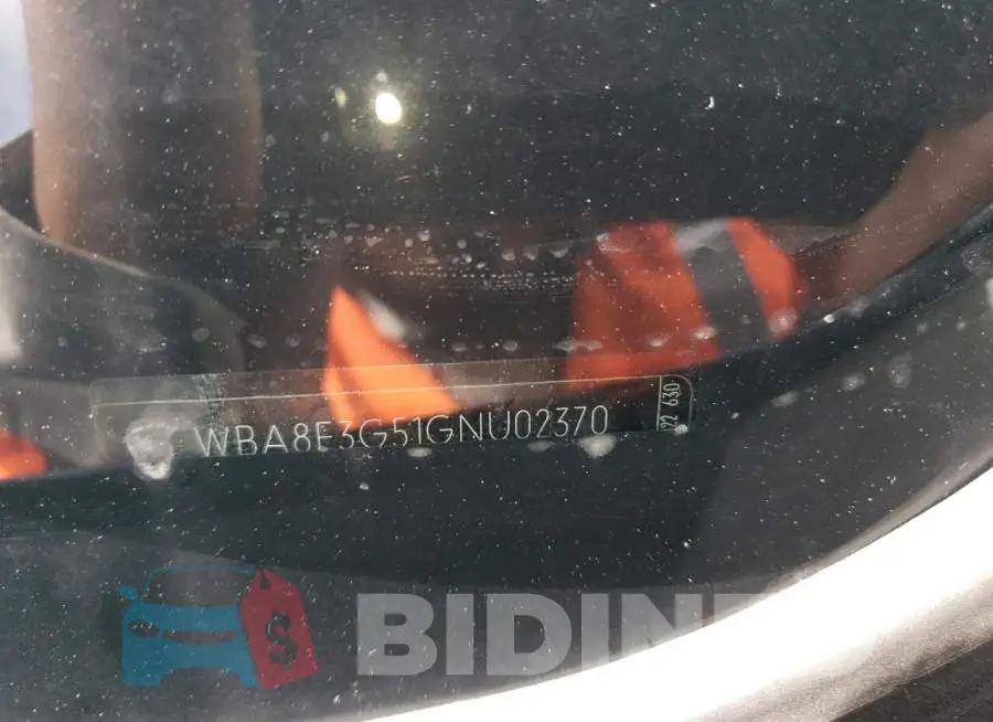 WBA8E3G51GNU02370 Photo# 12