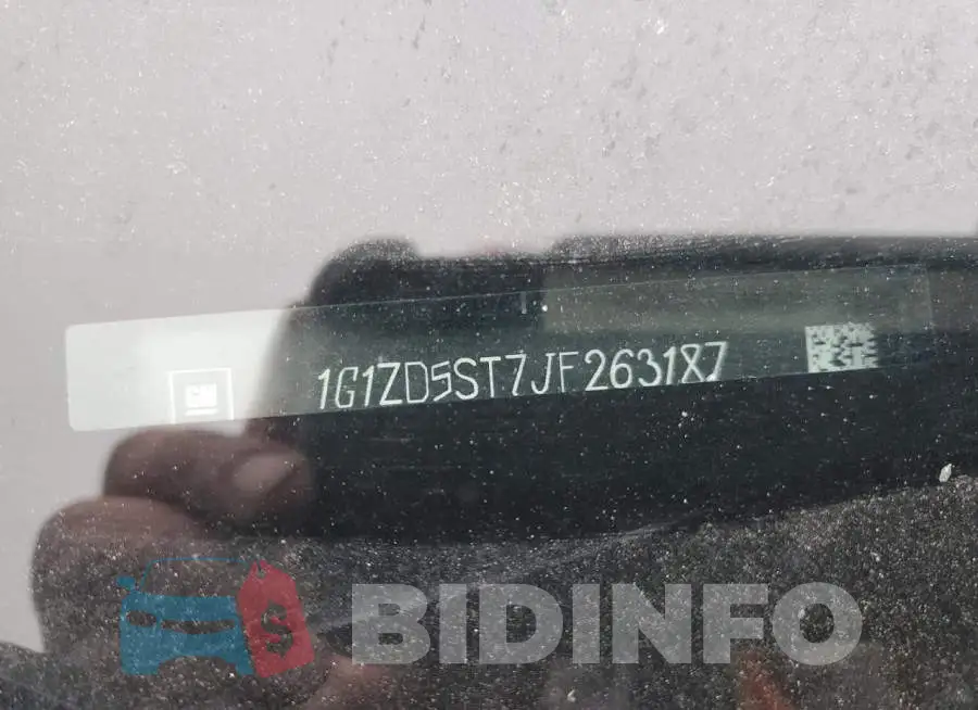 1G1ZD5ST7JF263187 Photo# 12